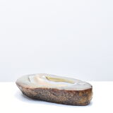 Empty pocket agate mineral slice