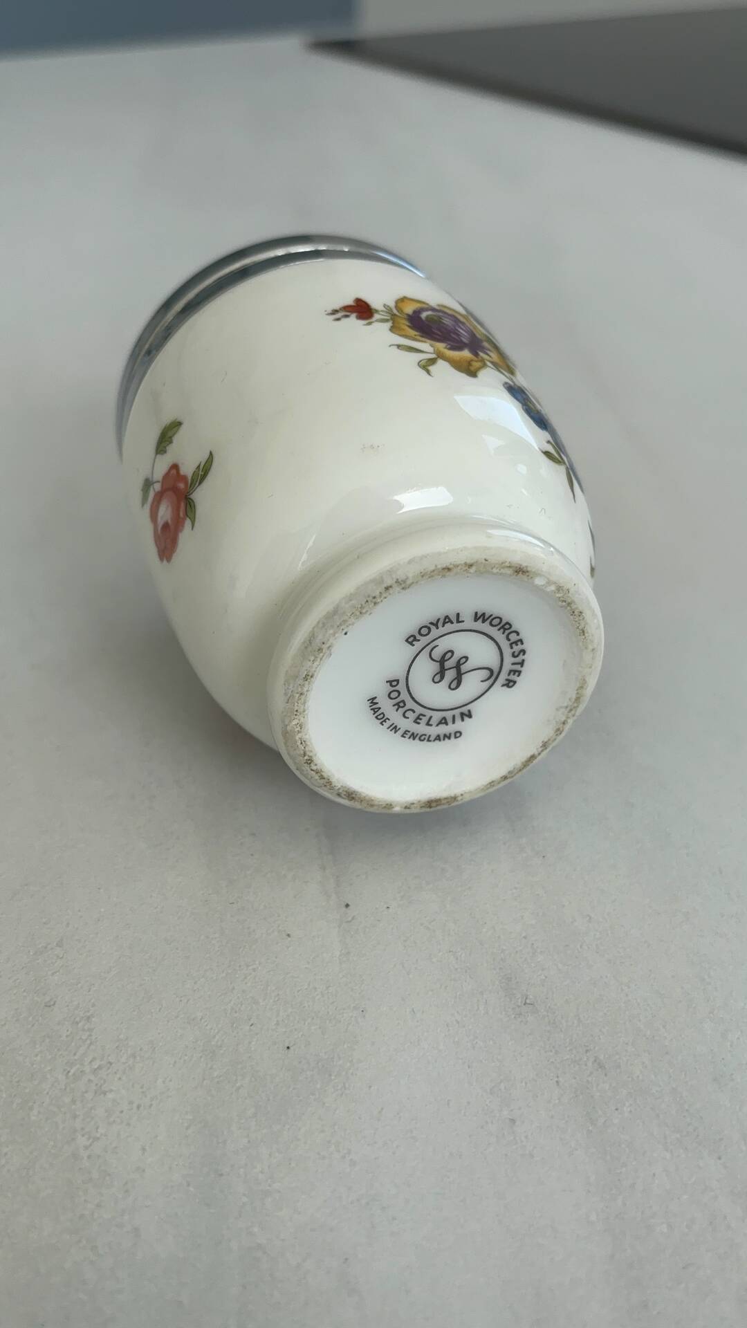 Egg Coddler Royal Worcester flower rose – Porcelain egg cup