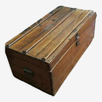 Solid oak chest