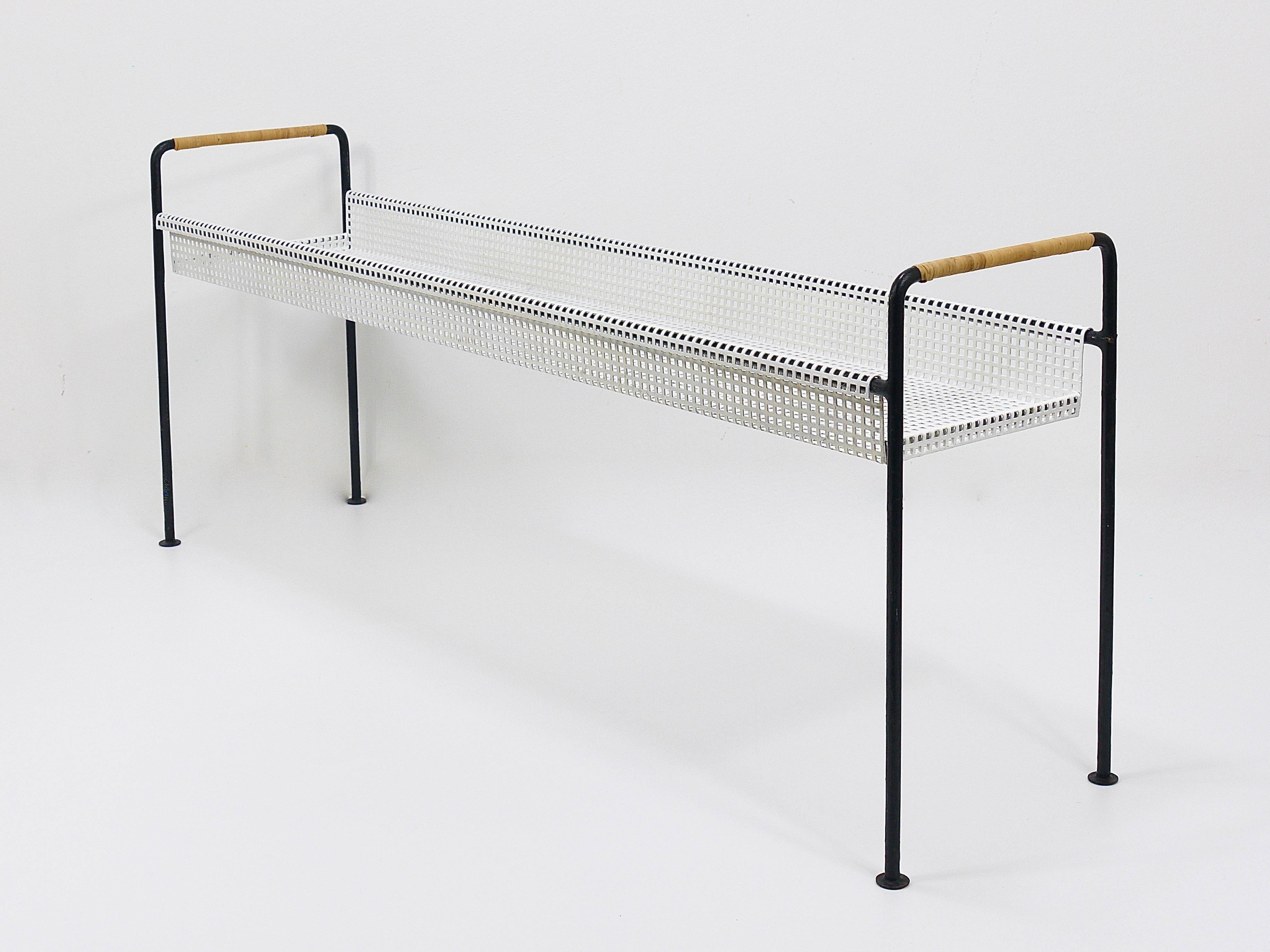 Carl Aubock Jardinière, table ou banc pour plantes, bac à fleurs, fer et osier