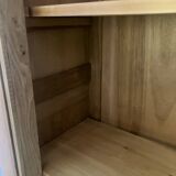 Glass-fronted dresser