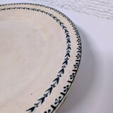 U & Cie Sarreguemines pedestal plate - Carlos model