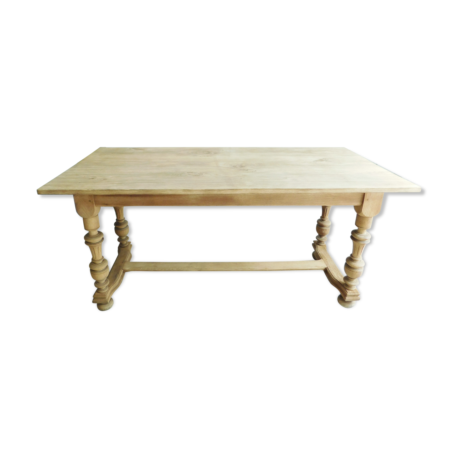 Table en chêne massif