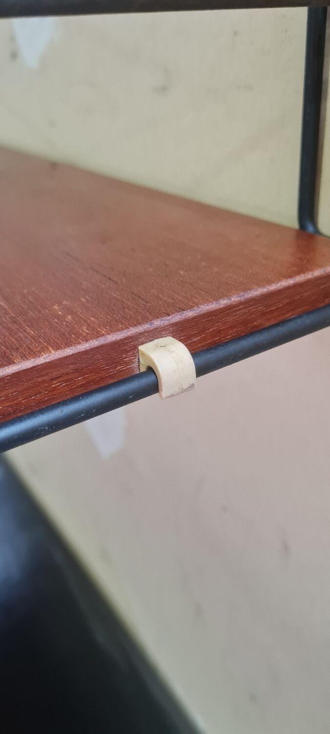 Scandinavian wall string shelf