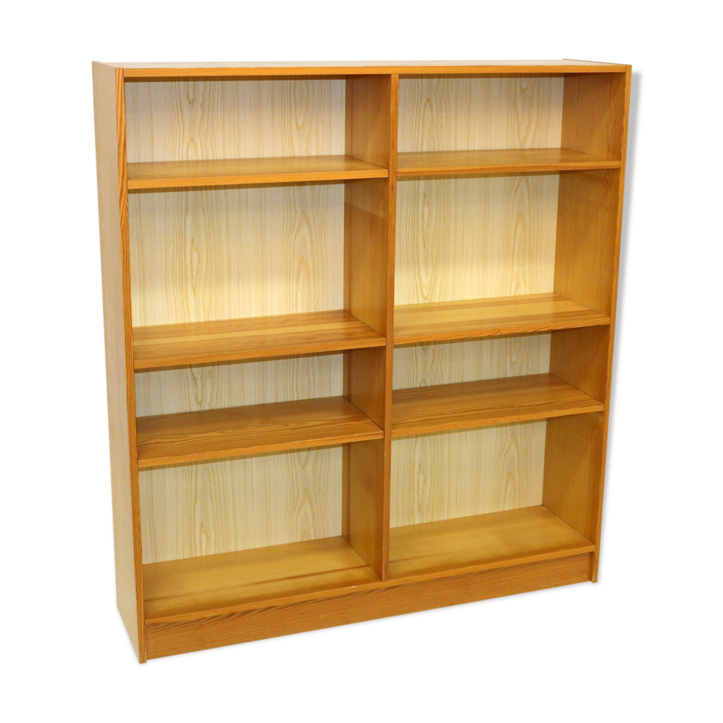 Pine library, Sweden, 1980