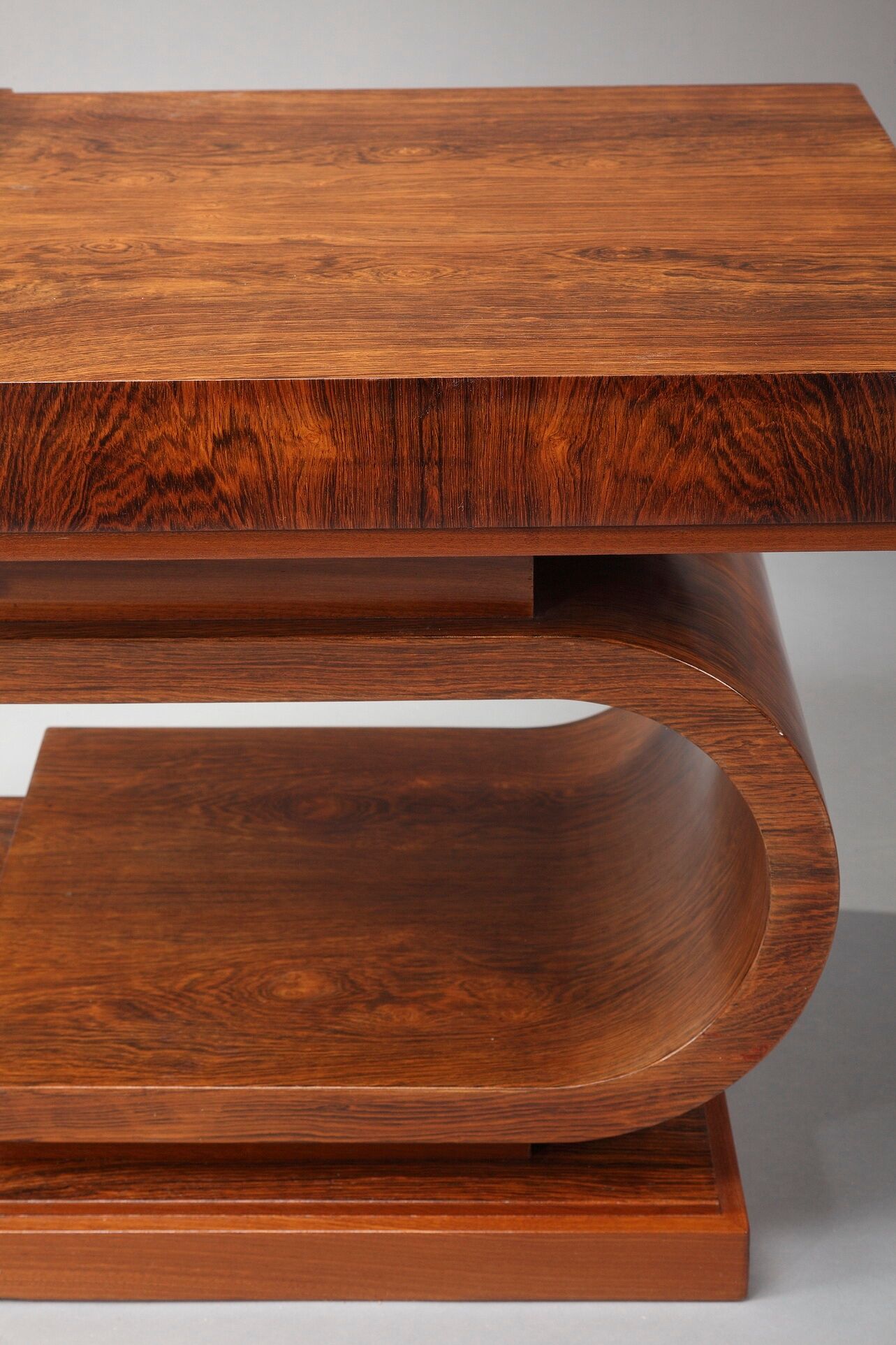 Table basse art déco en palissandre et verre