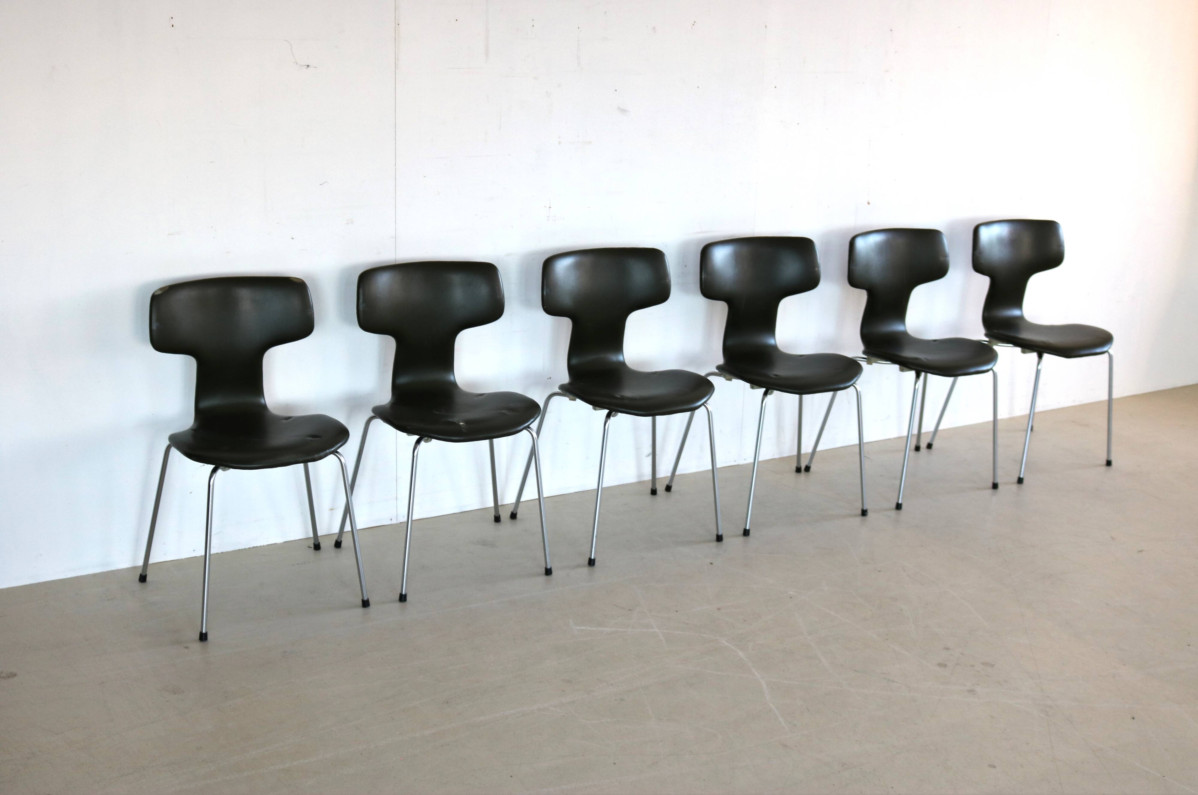 Six chaises « marteau » vintage par Arne Jacobsen pour Fritz Hansen