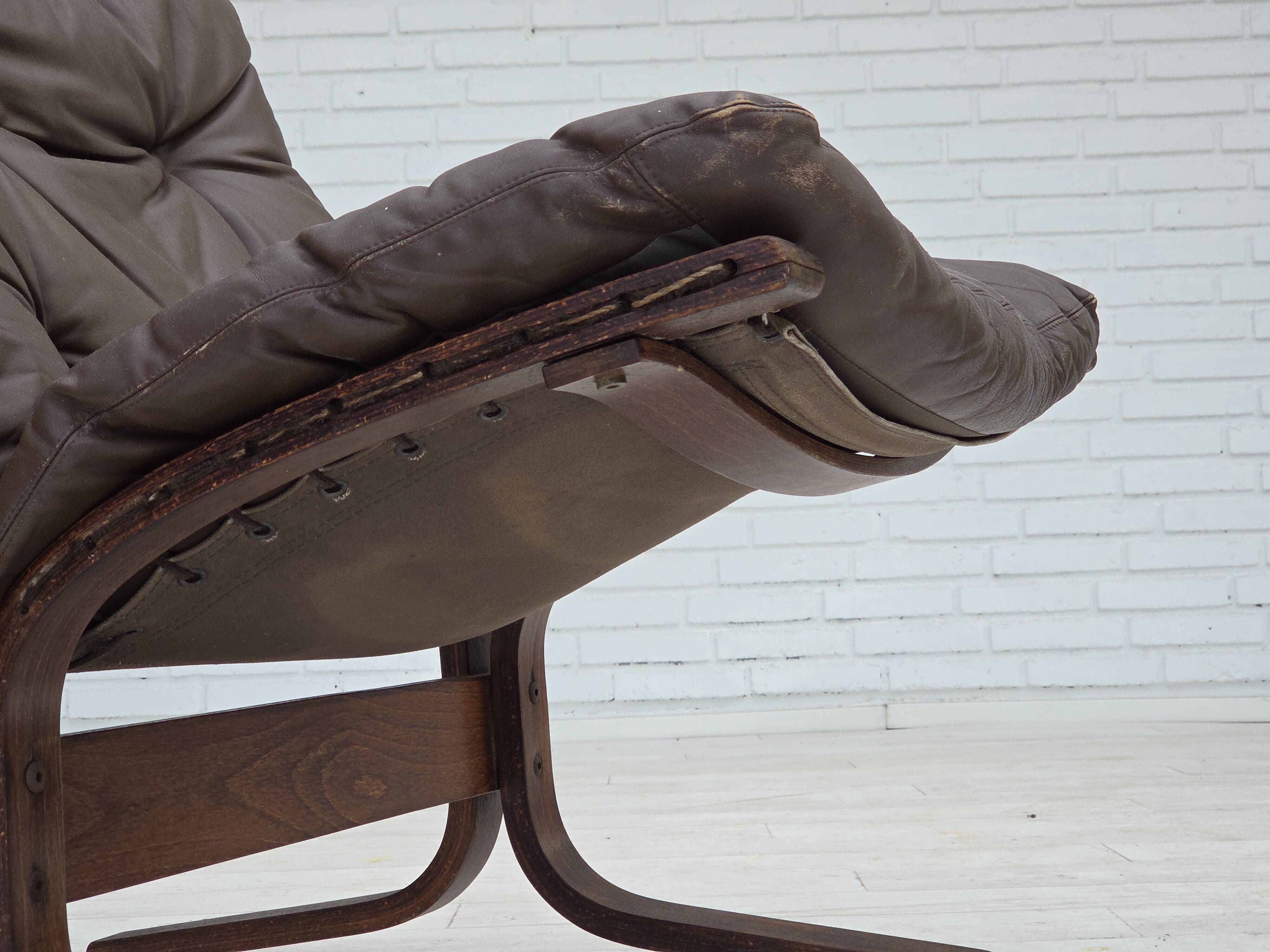 1970s, Norwegian design by Ingmar Relling, model "Siesta" for Westnofa.