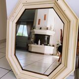 Miroir octogonal en bois à patine argenté et beige, époque art déco