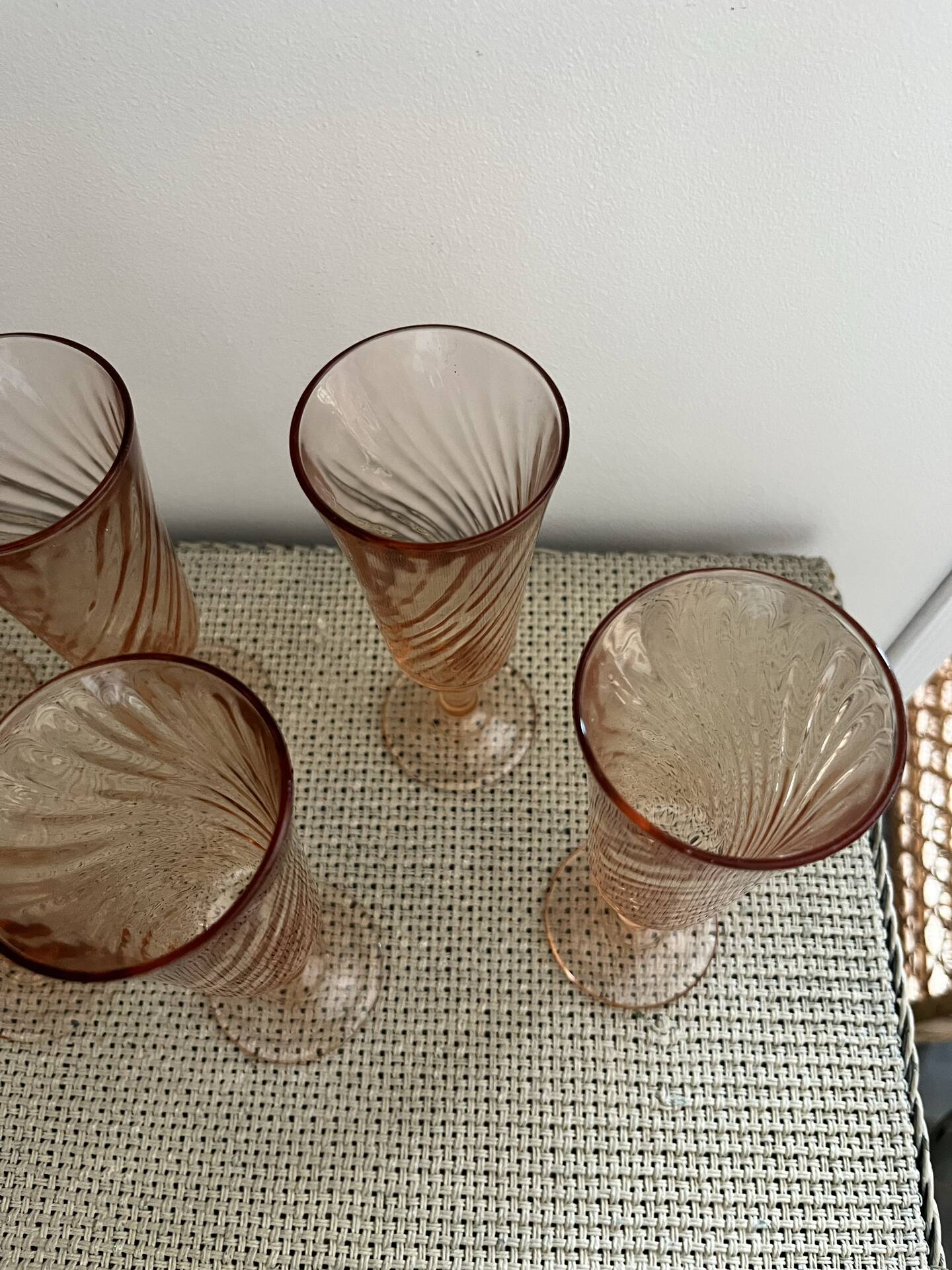 6 champagne flutes