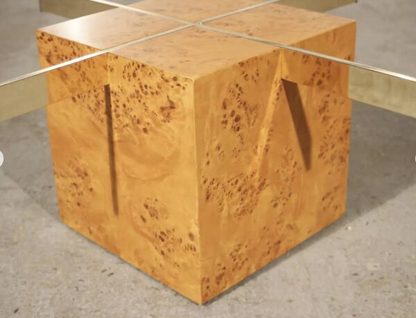 Table basse en loupe d'orme et verre trempé par Jean-Claude Mahey pour Roche Bobois