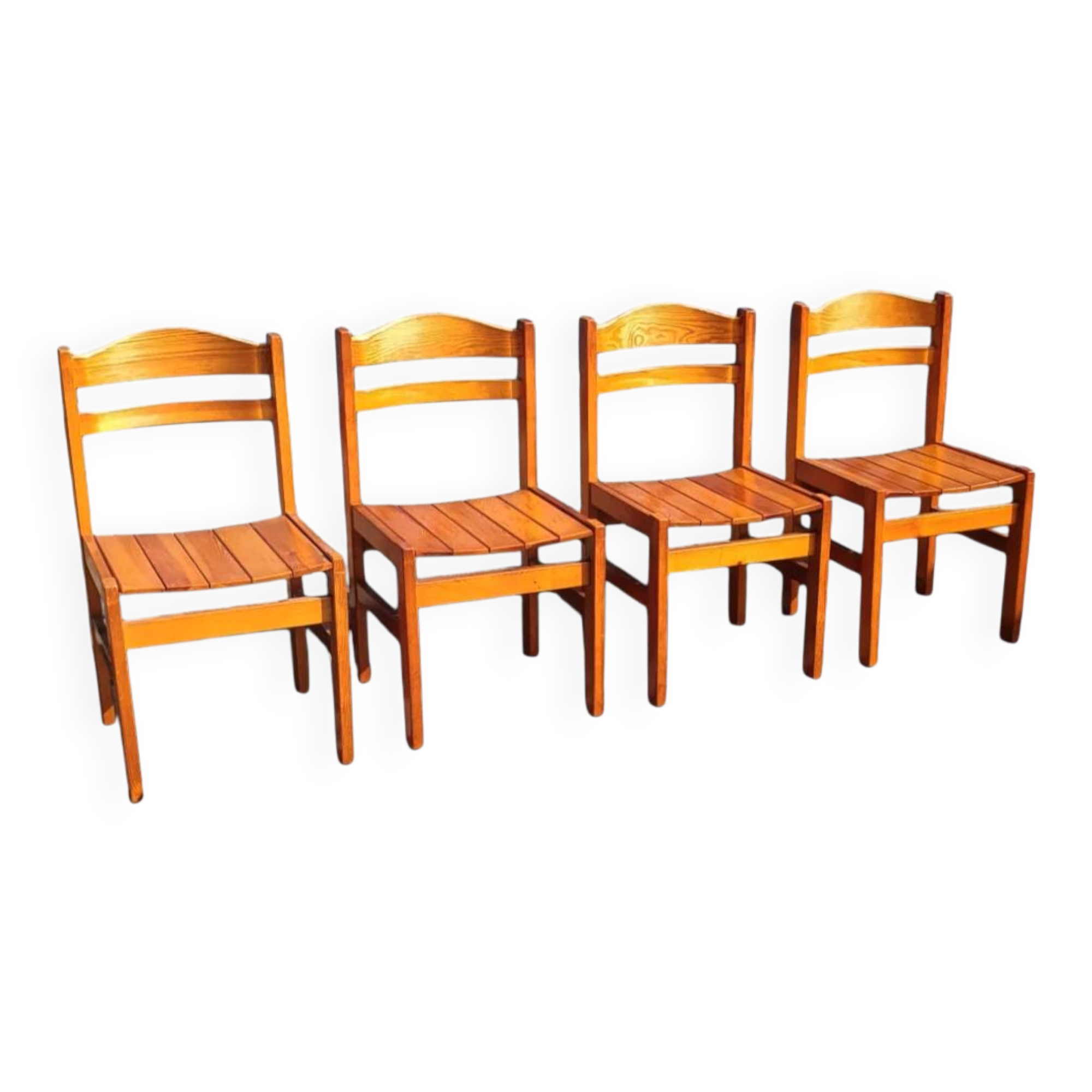 4 chaises de salle à manger en pin des années 1970