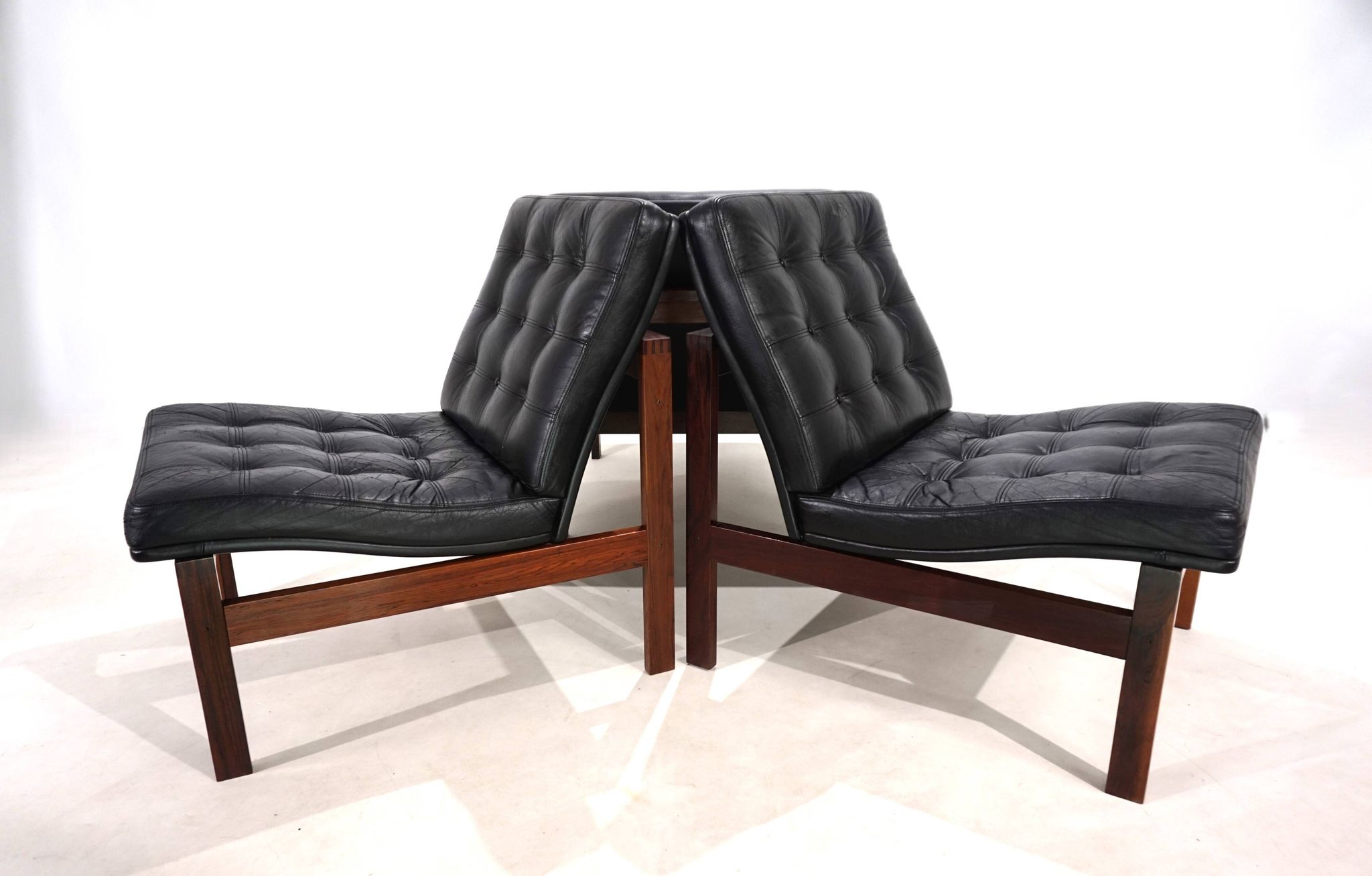 France & Son Set of 3 Modular Leather Armchairs by O. Gjerløv-Knudsen/T. Li