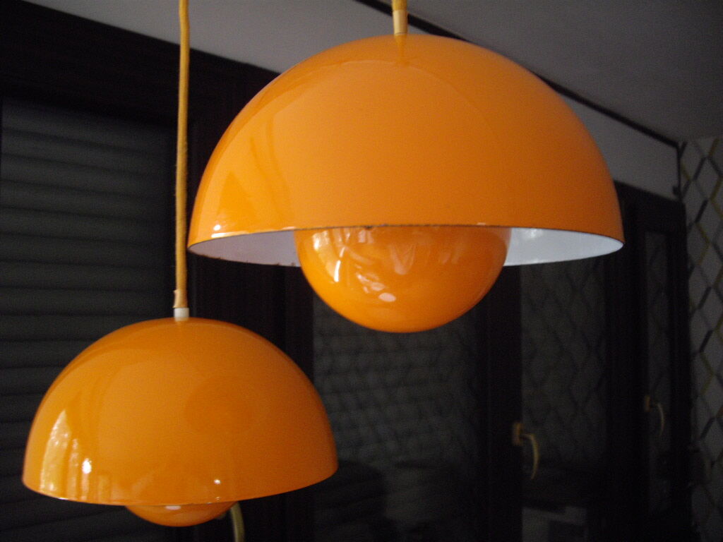 Paire de suspensions Flowerpot par Verner Panton pour Louis Poulsen
