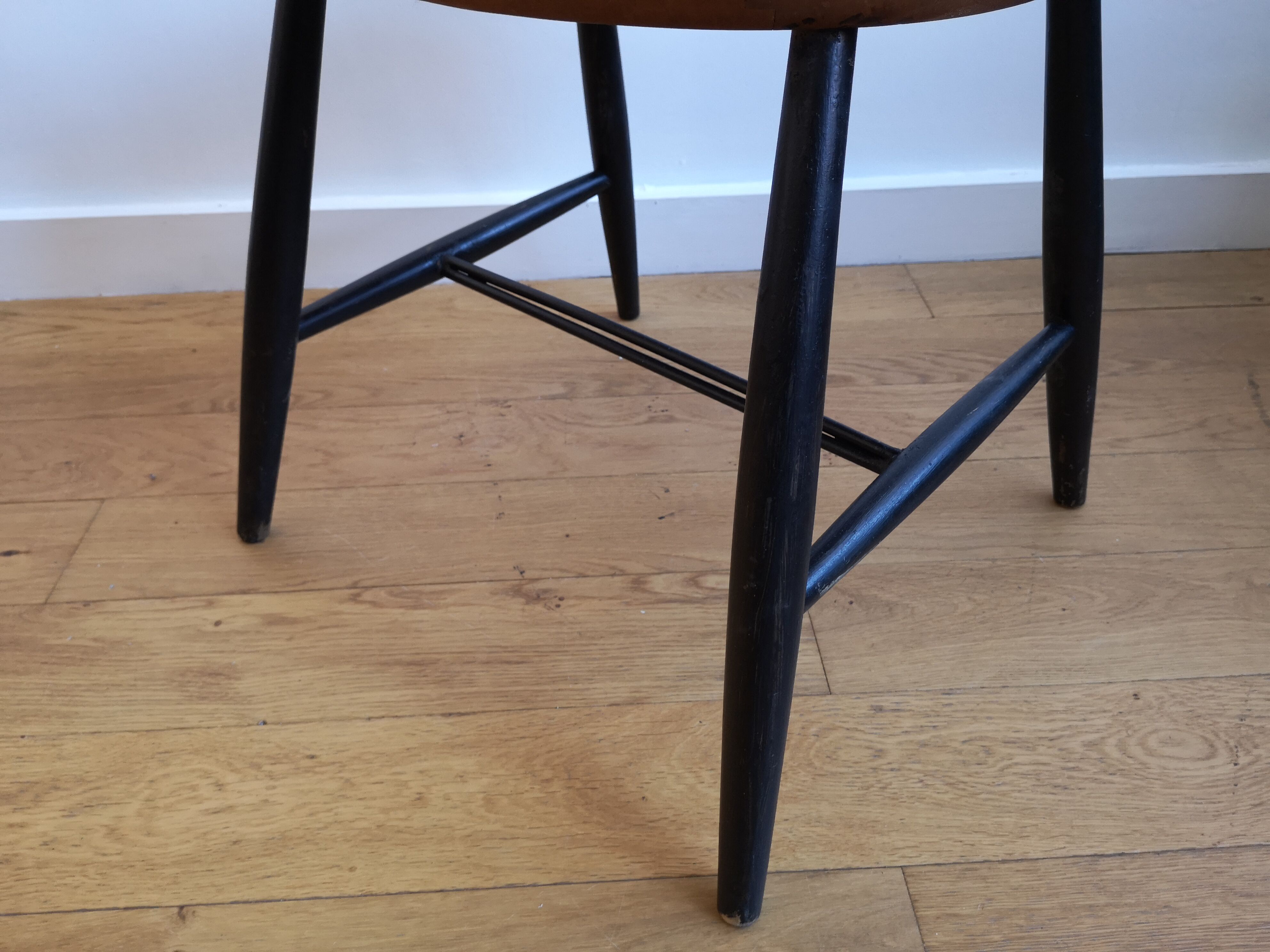 Scandinavian chair in dark and black wood
