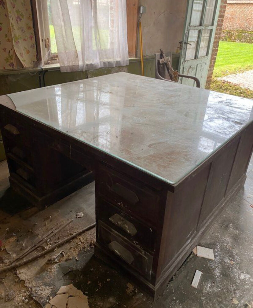 Bureau de fonctionnaire double face