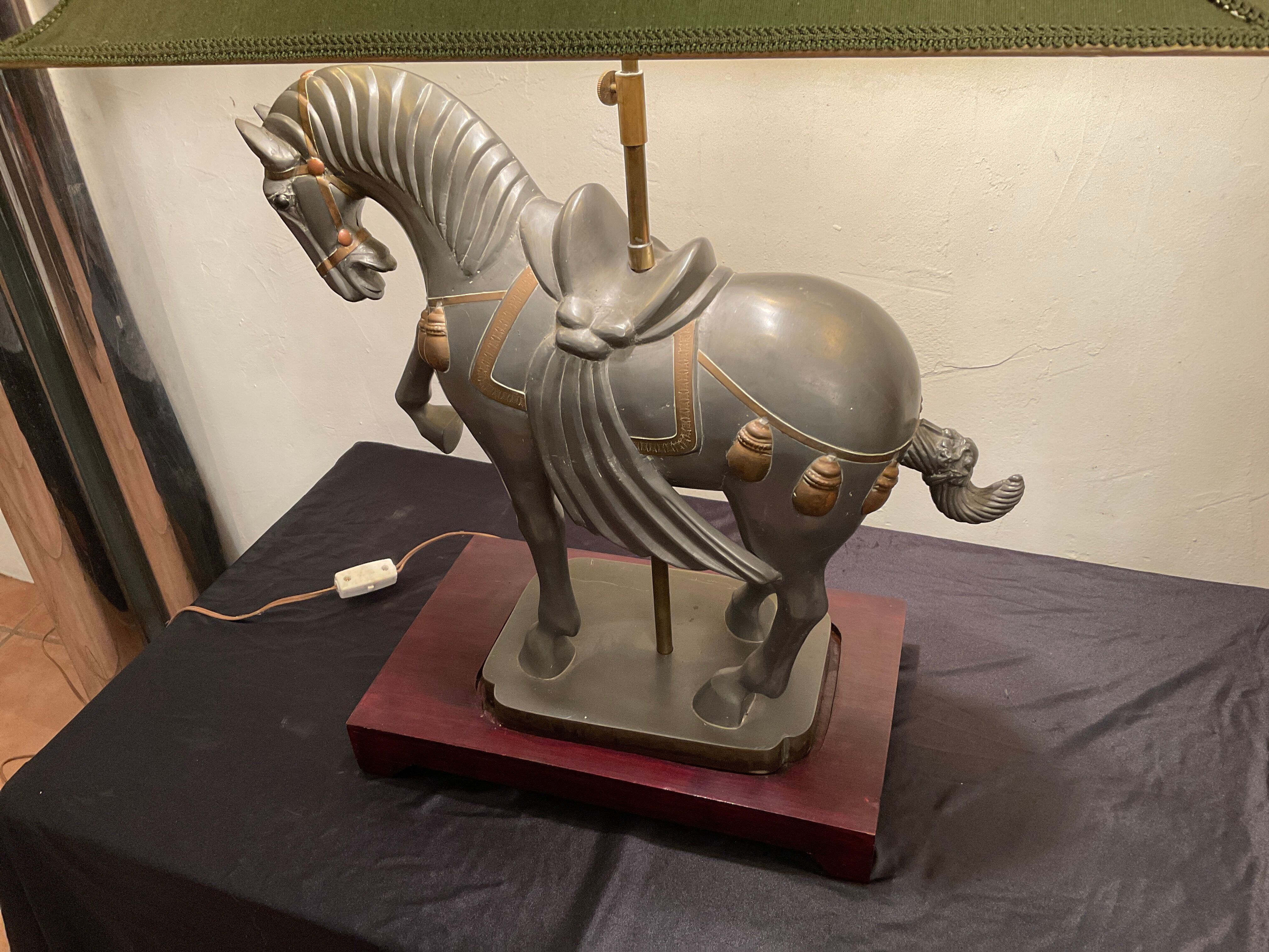 Large vintage horse plight in tin, H103 cm