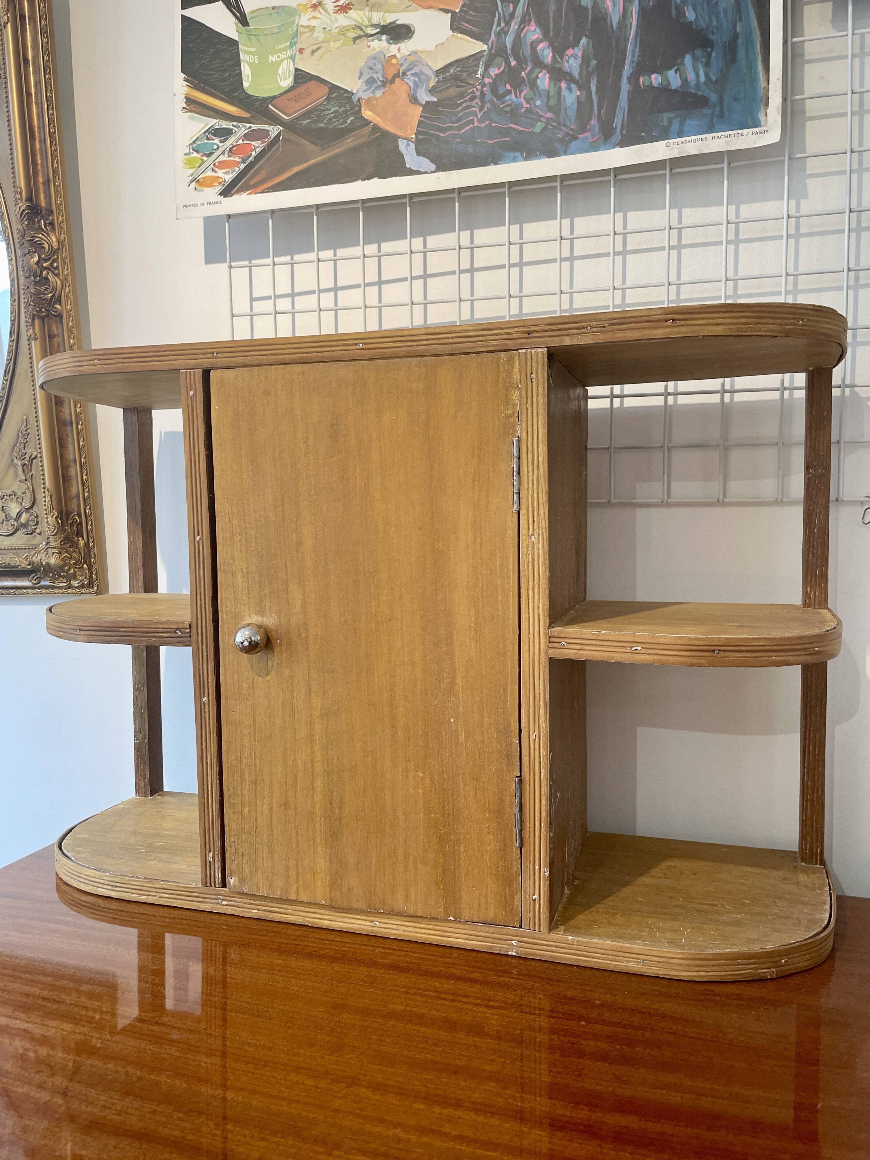 Armoire à pharmacie en bois