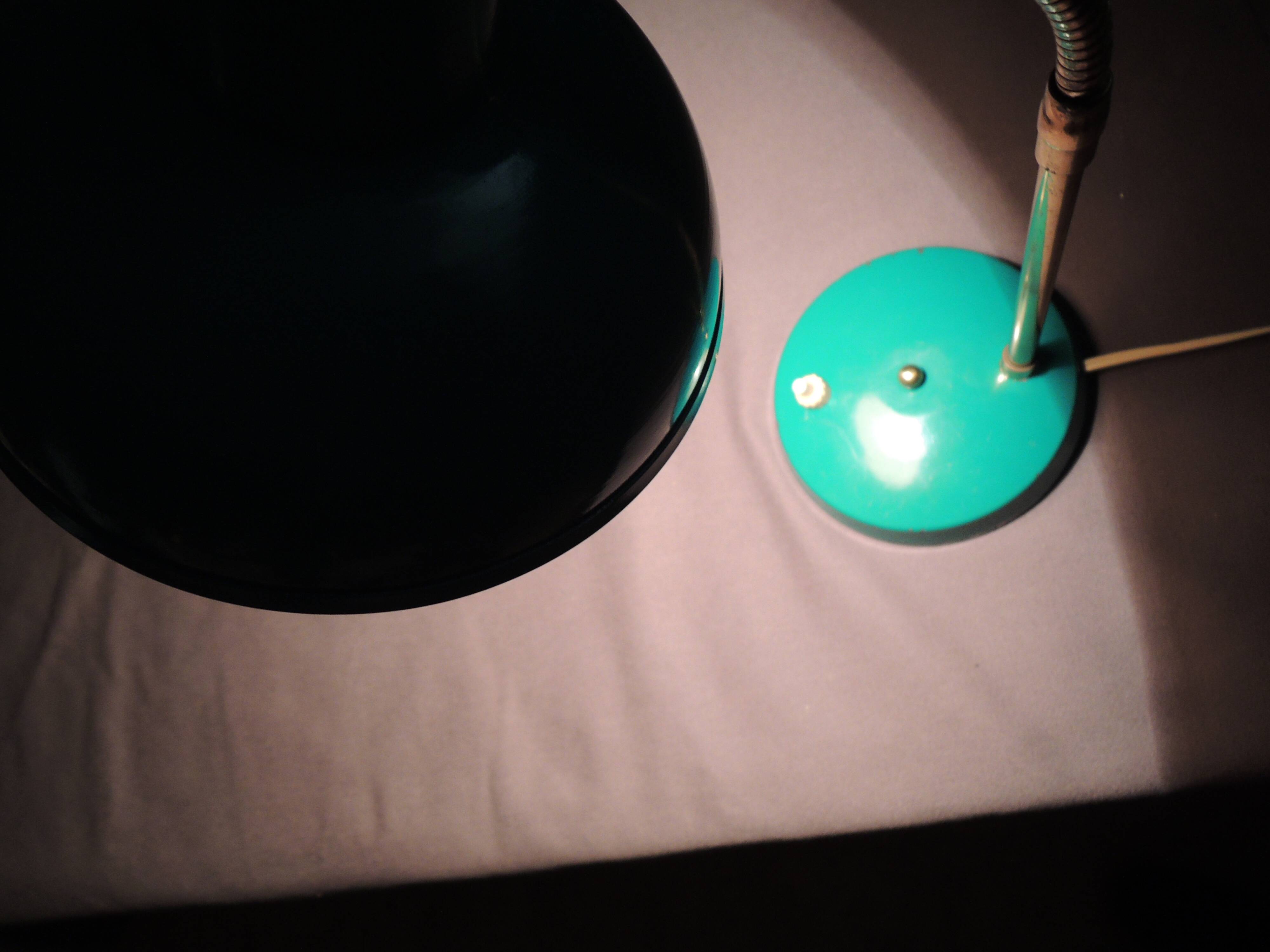 Lampe de bureau cocotte
