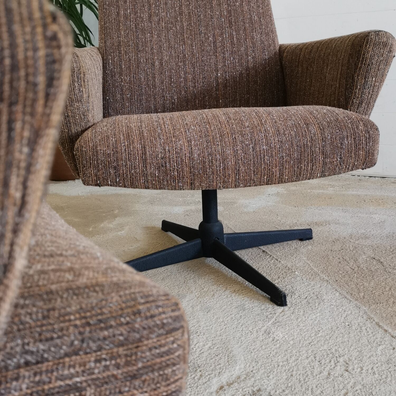 Pair of Czechoslovak swivel chairs year 70