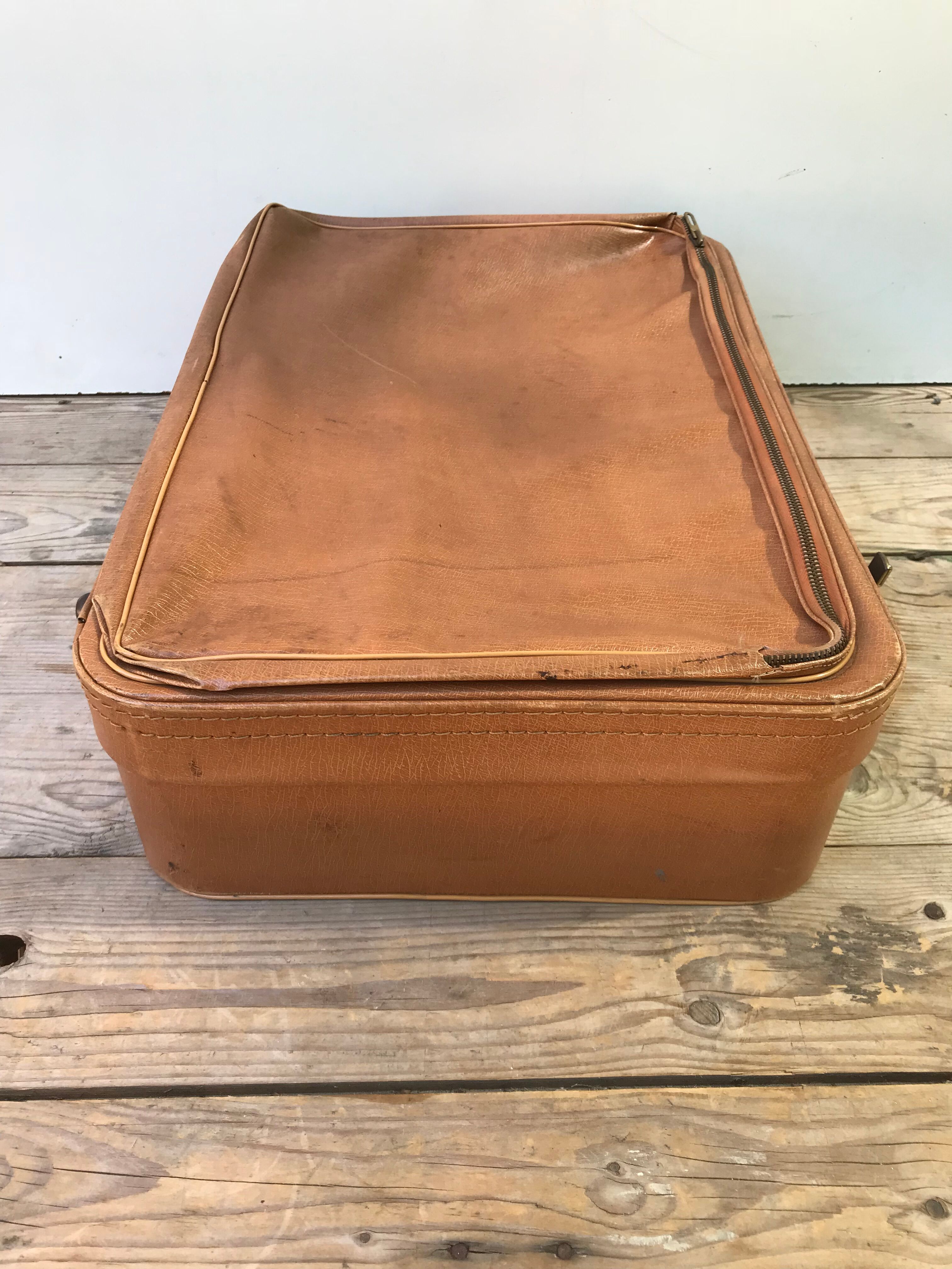 Old suitcase travel leather brown70s vintage