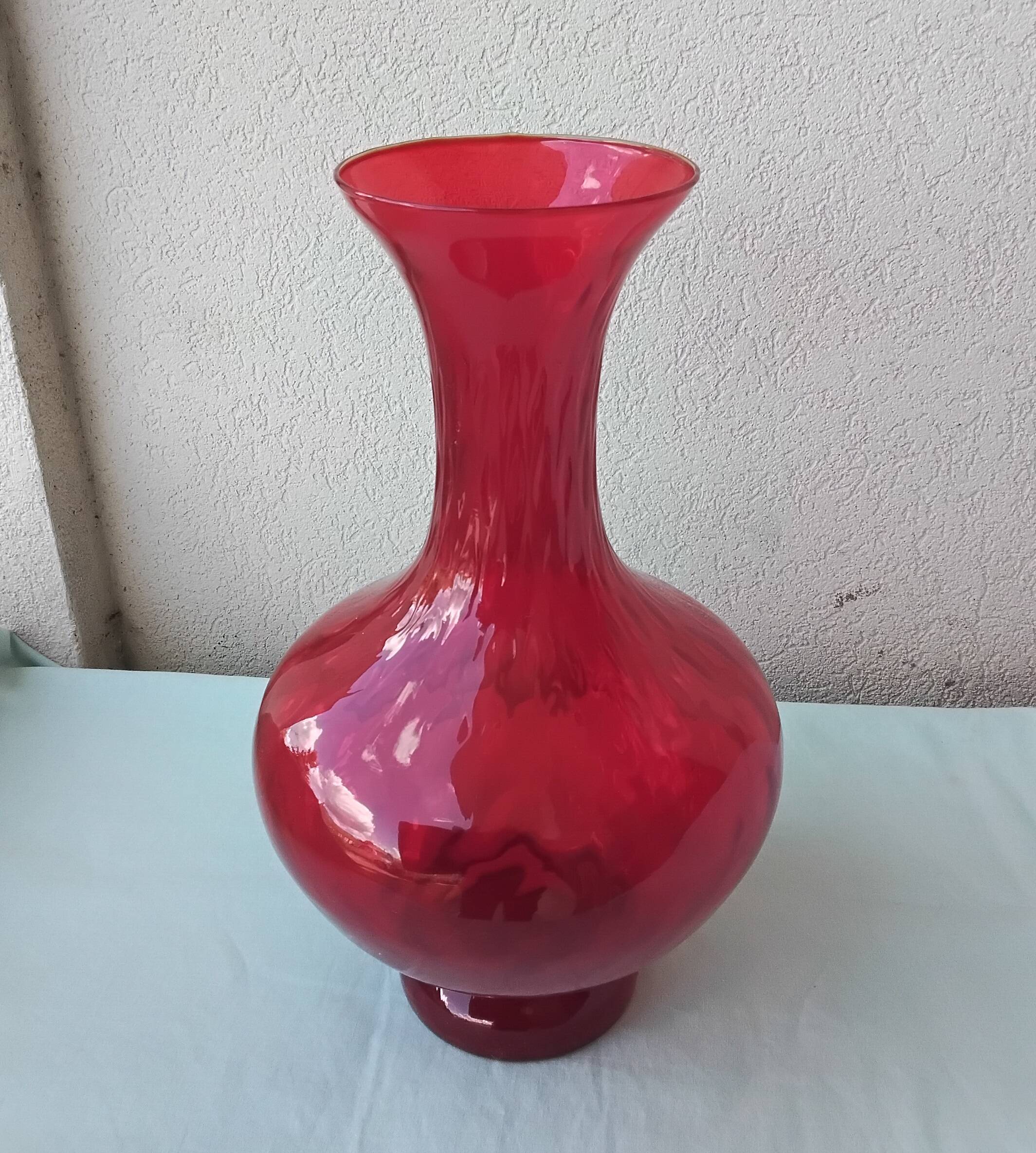 Red glass vase