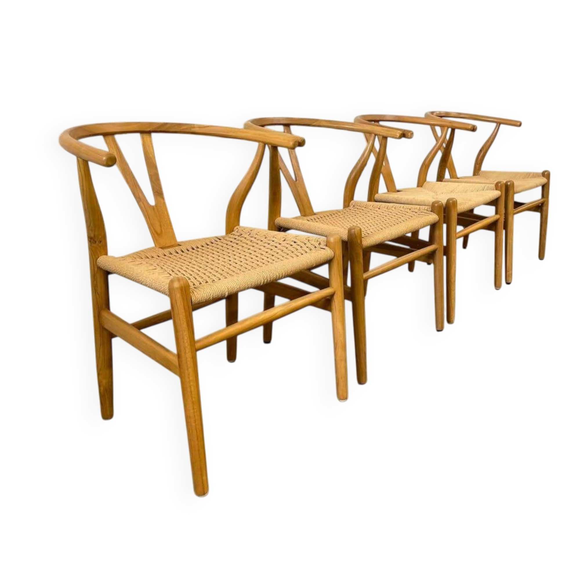 Set of 4 Scandinavian solid wood chairs