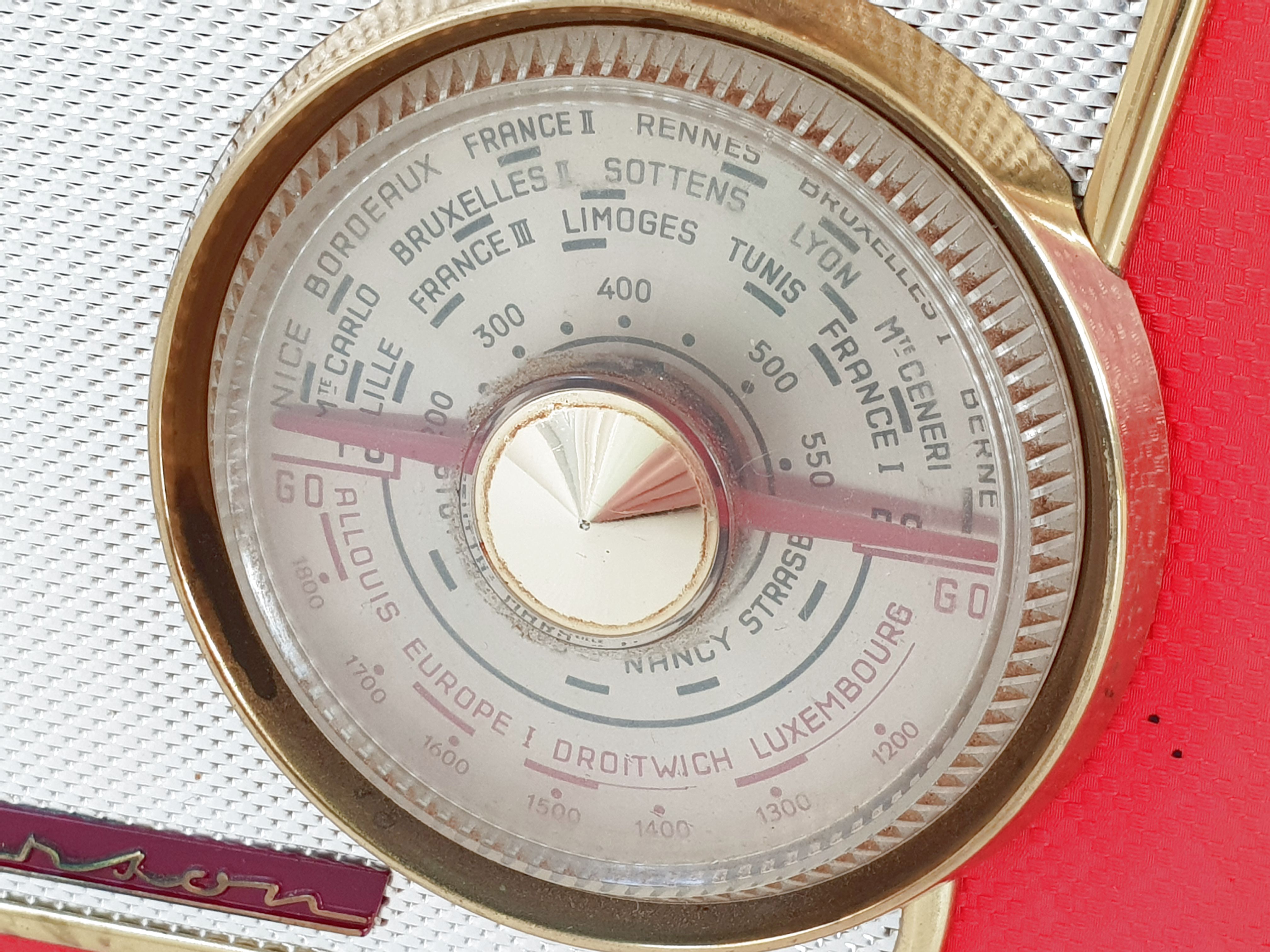 Vintage 1950 radio station