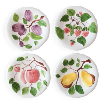 4 vintage plates in slurry fruit decoration