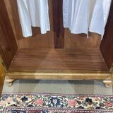 Penderie anglaise art déco en noyer des années 1930