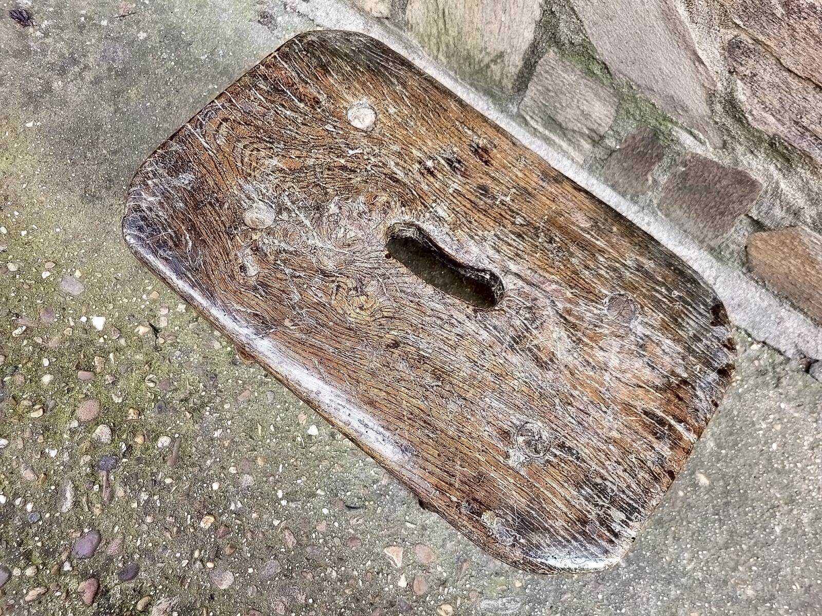 Tabouret de traite en chêne