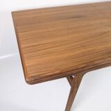 Evermore Dining Table Made In Walnut By Arne Hovmand-Olsen For Warm Nordic