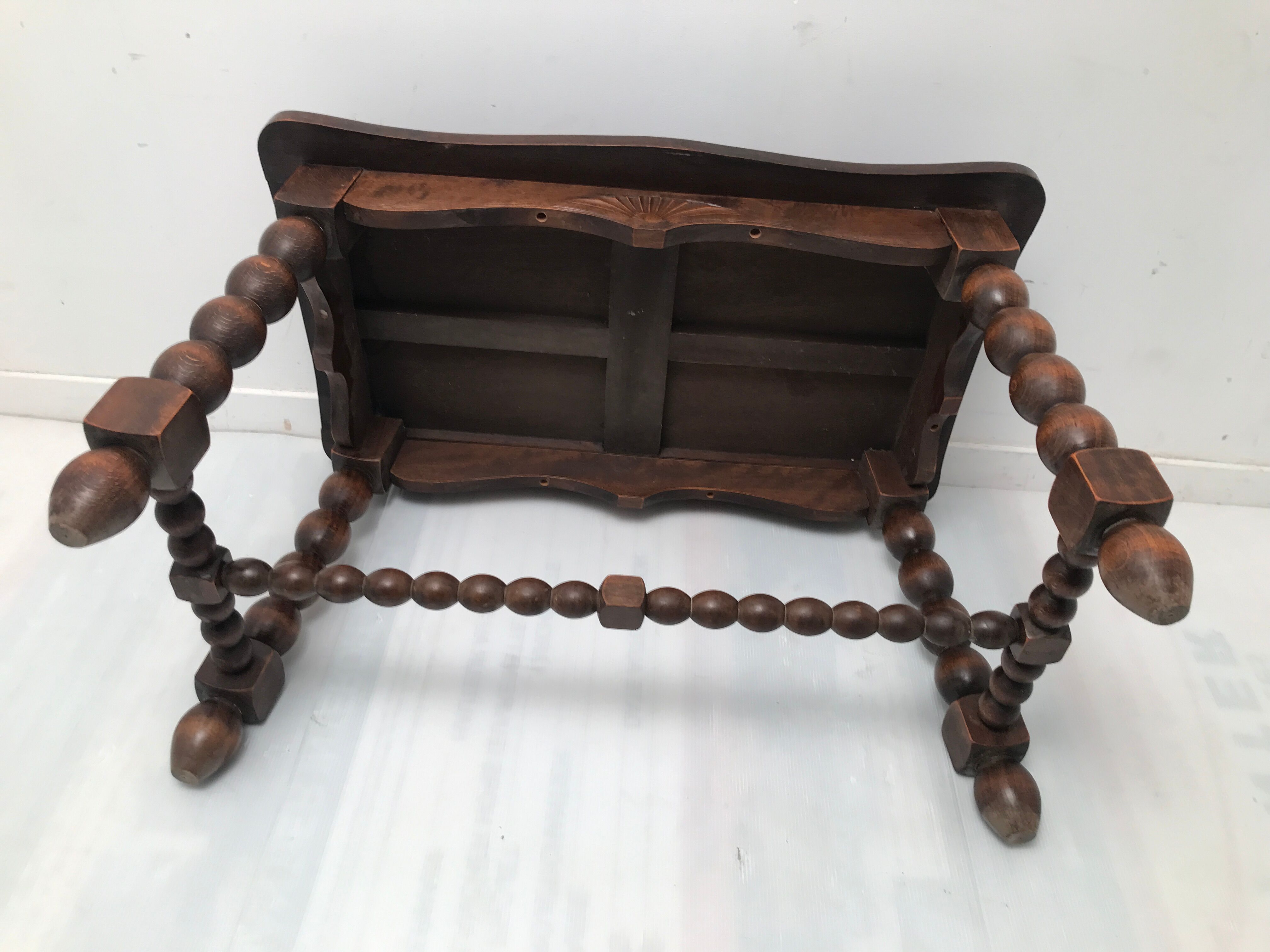 Wooden coffee table legs turned vintage