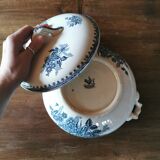 Old tureen Ste Amandinoise
