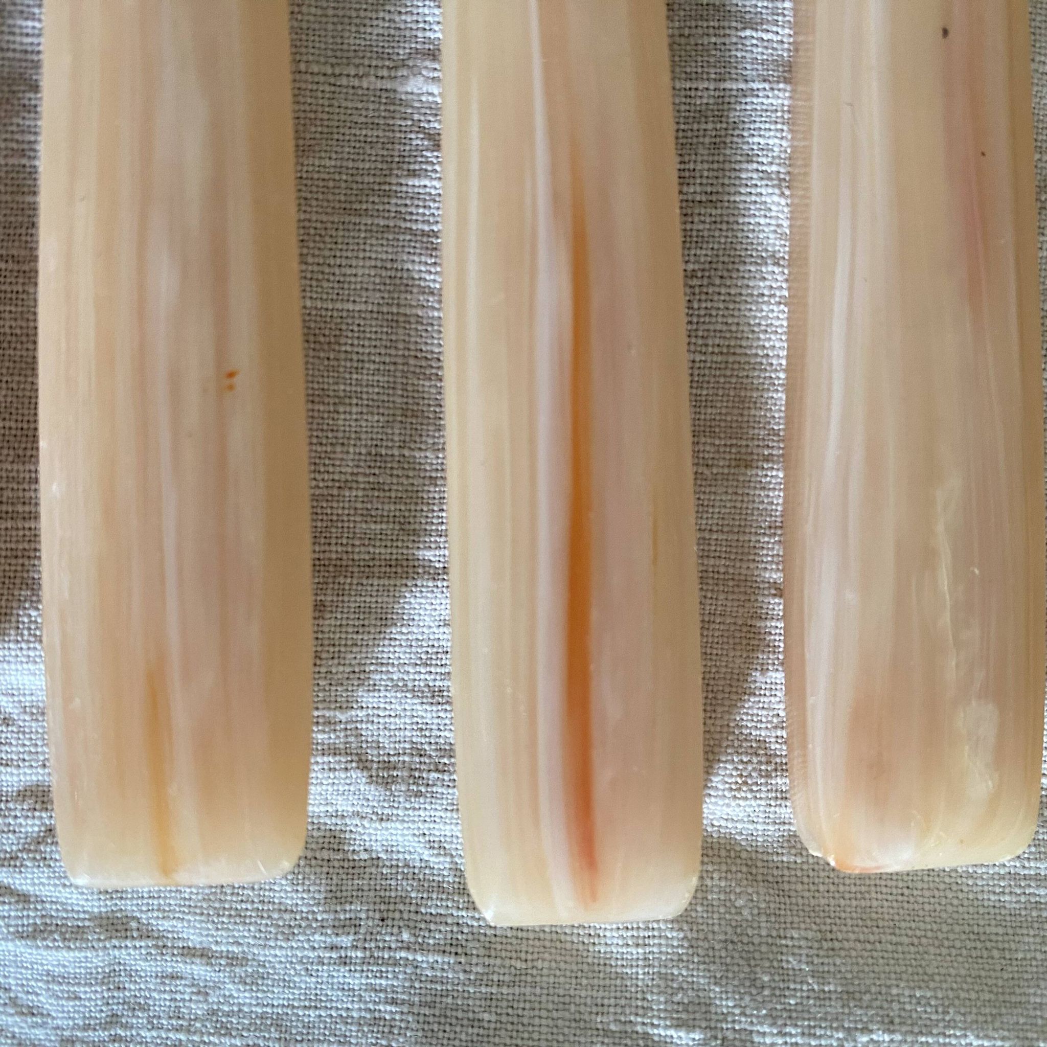Vintage resin and stainless steel knives
