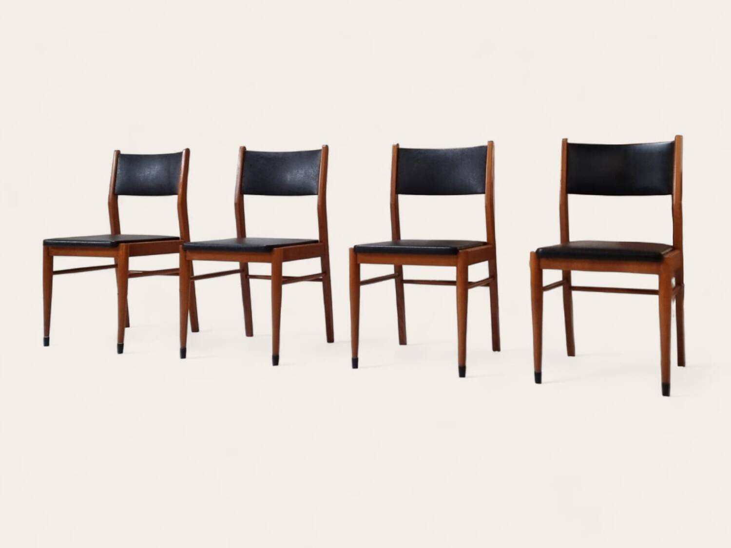 Chaises du milieu du siècle