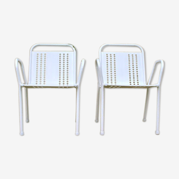 Pair of vintage metal armchairs for the outdoors