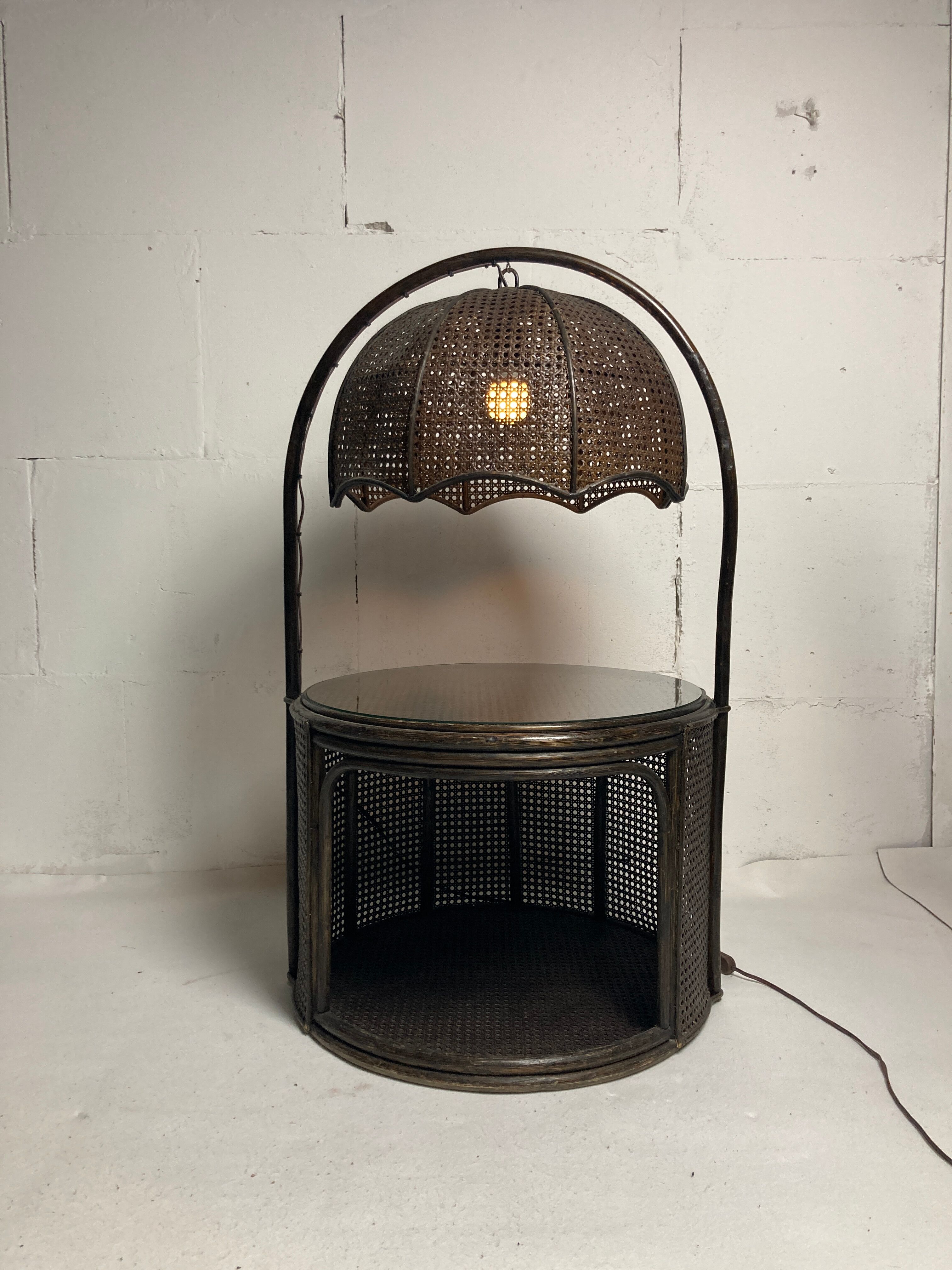 Faux bamboo rattan webbing side table with integrated hanging lamp, Dutch 1960s-1970s