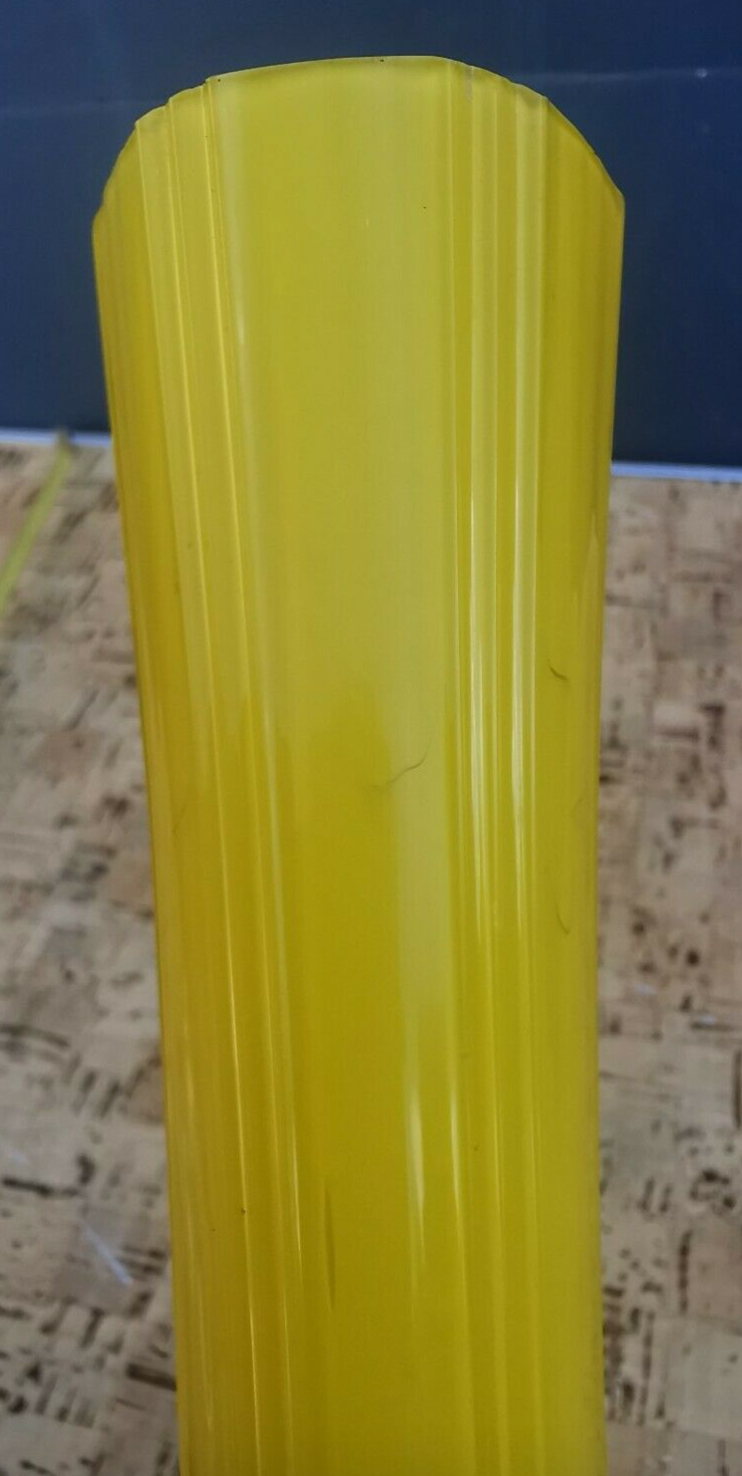 Vase soliflore 1930 yellow