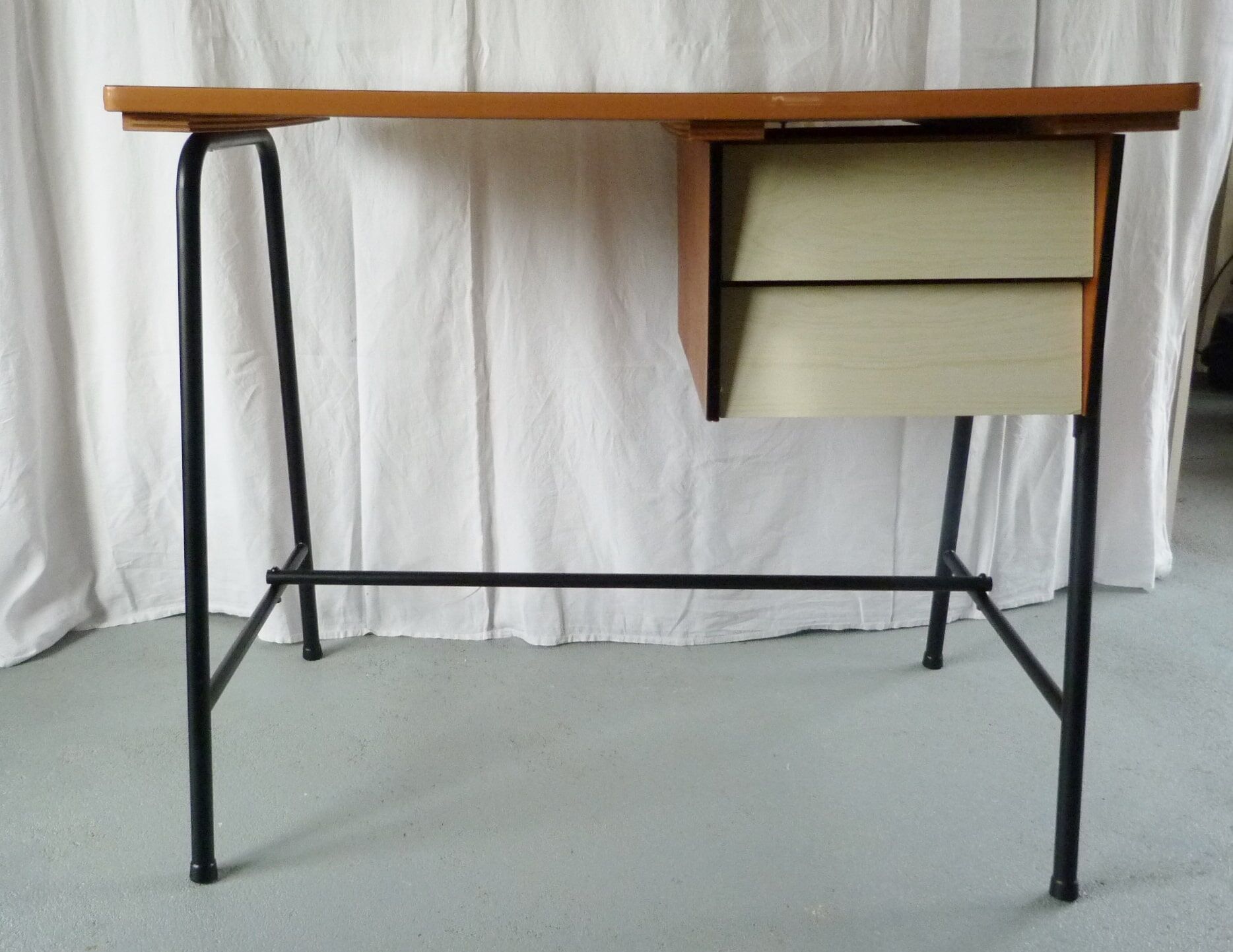 Modernist office 60s