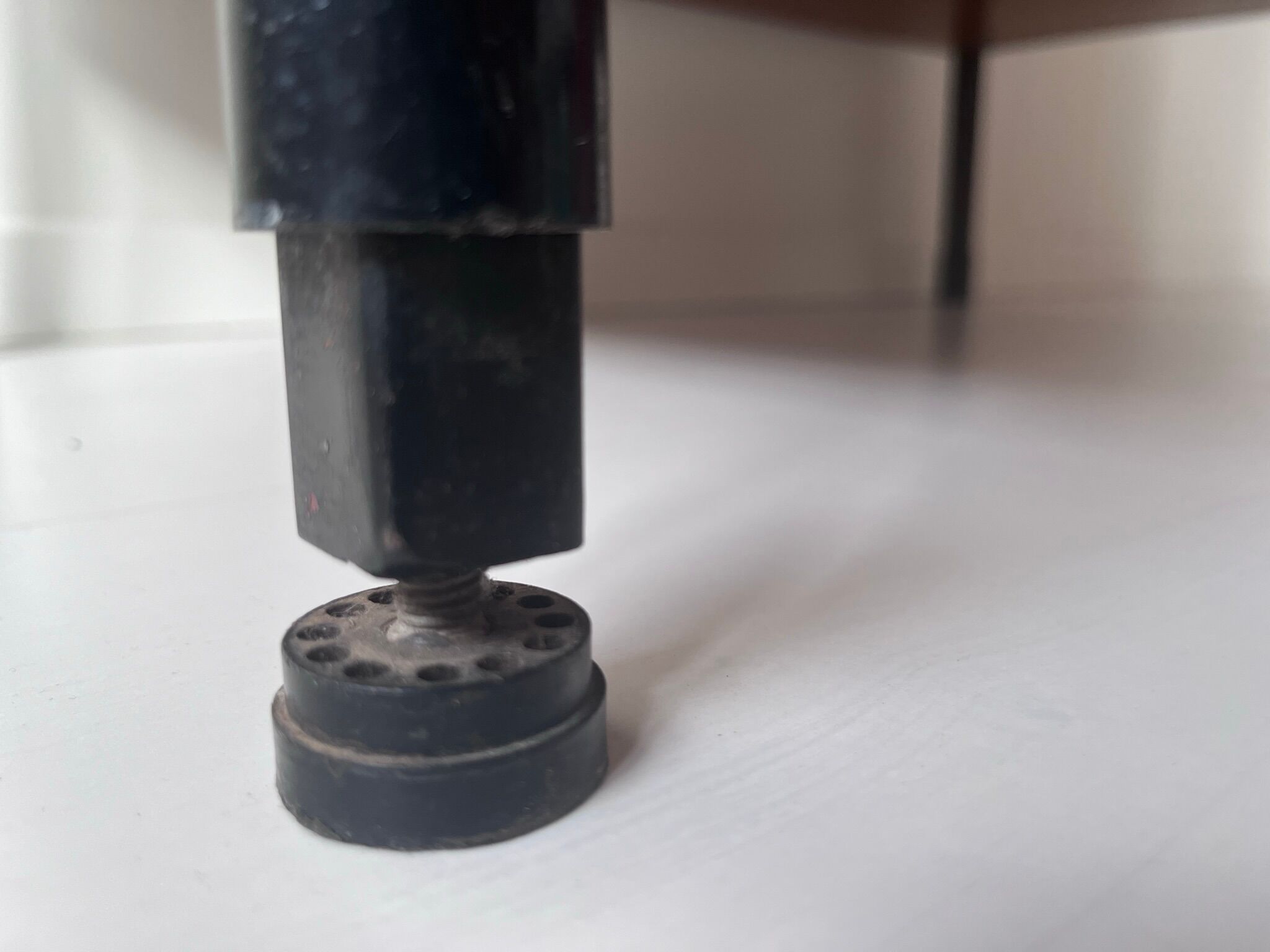 Secrétaire A.R.P. (Atelier de Recherches Plastiques) édité par Minvielle