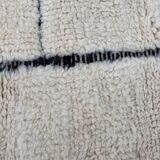 Large white Berber Beni Ouarain rug