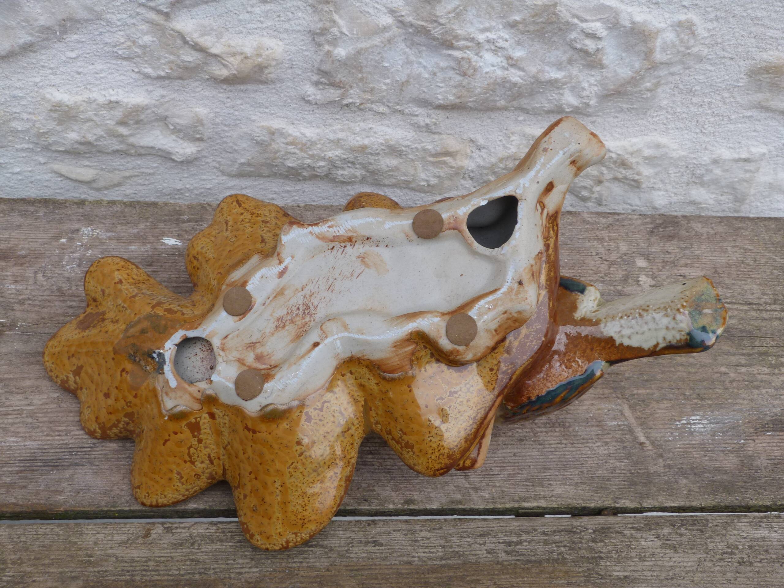 Dish or large empty pocket in flamed ceramic with bird motif