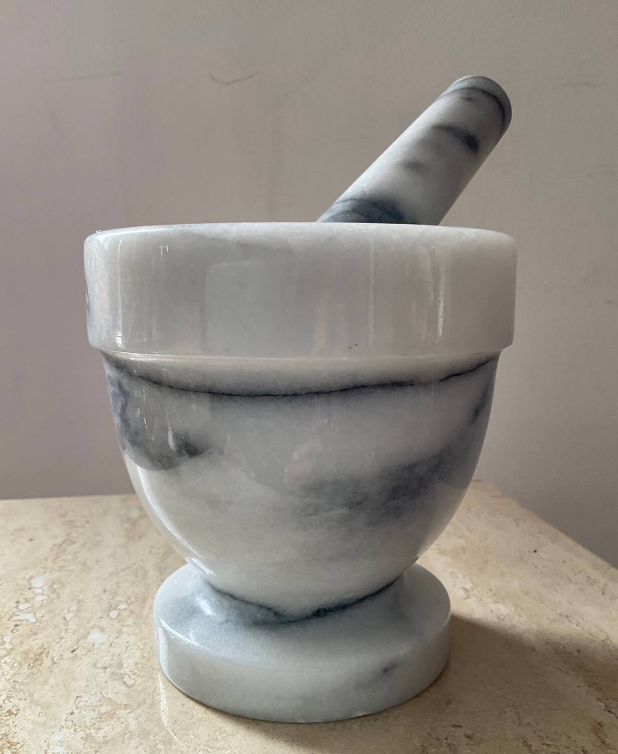 Carrara marble mortar and pestle