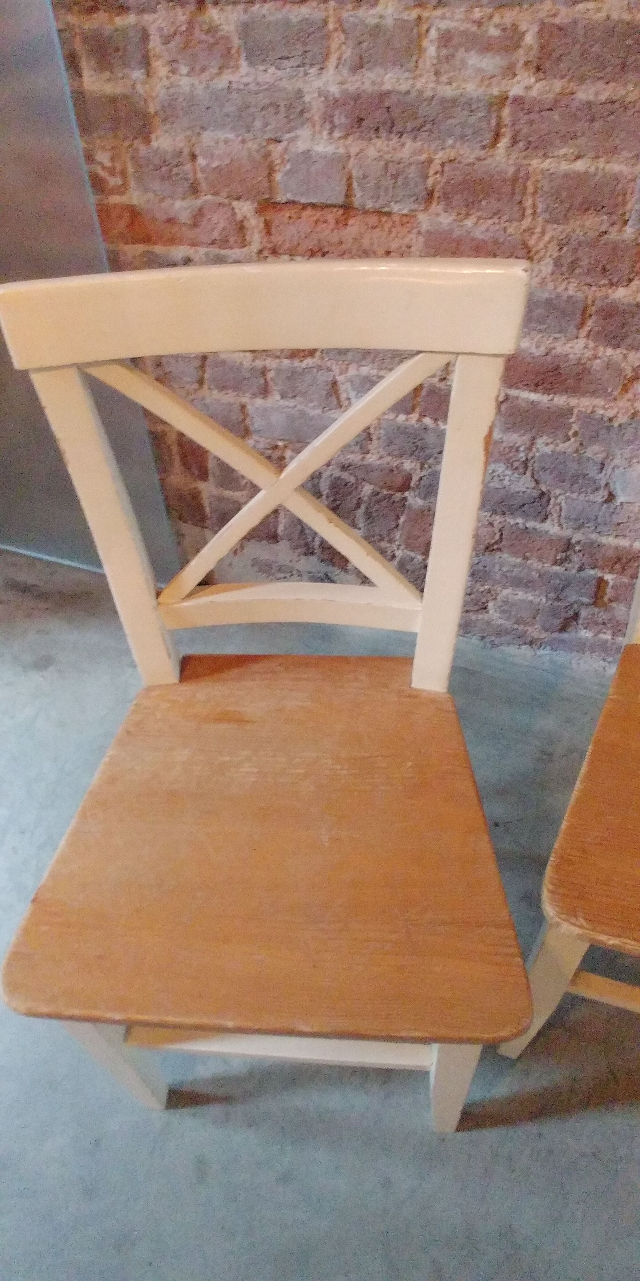 Set of 3 country chairs