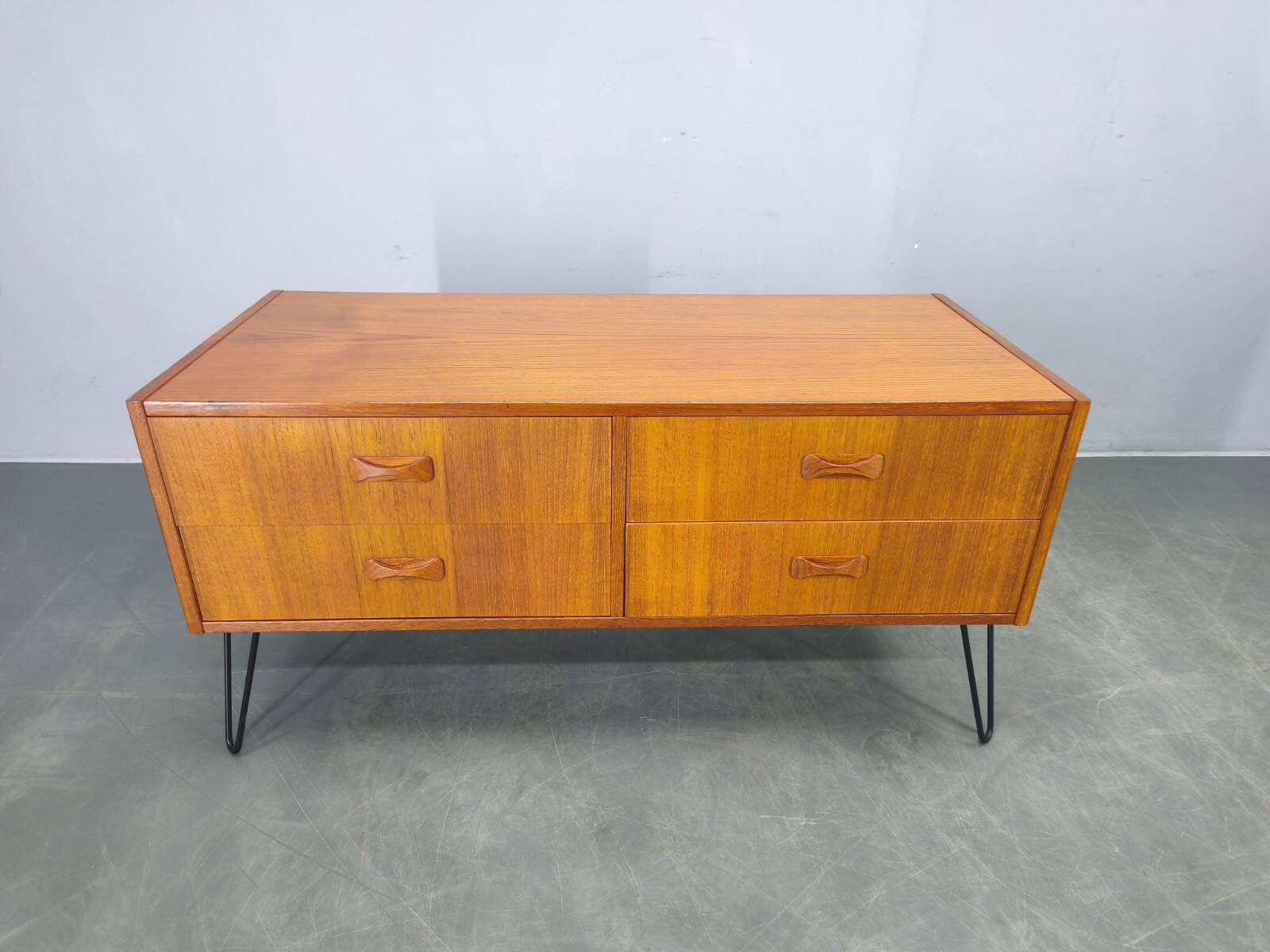 Mid-Century Danish Sideboard with Teak Veneer and Hairpin Legs, 1960
