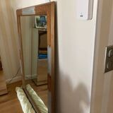 Wall mirror
