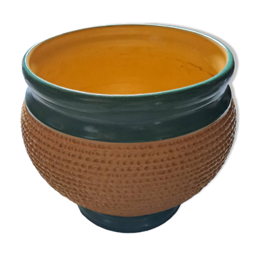 Very original vintage ceramic with a woven effect.