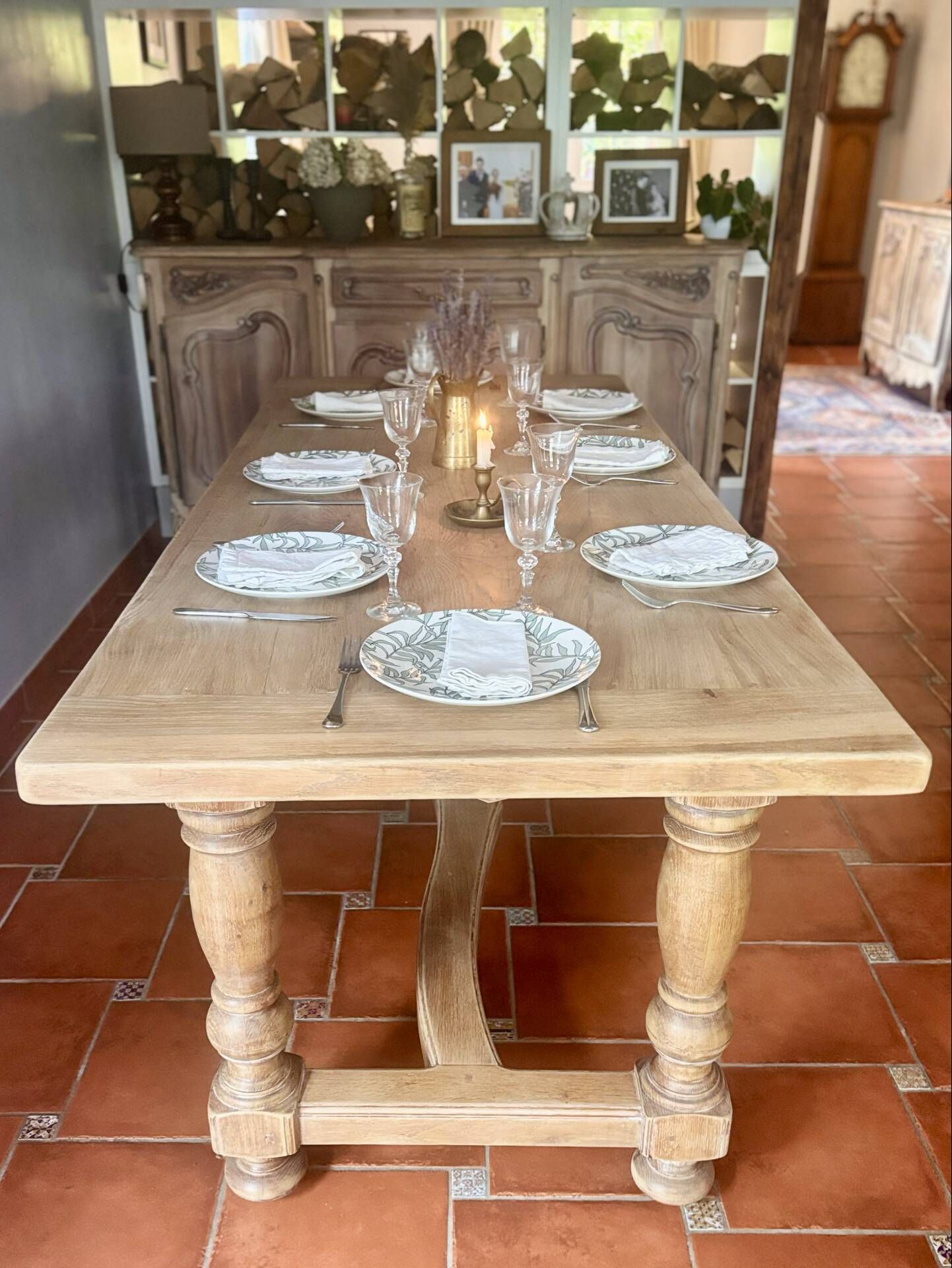 Large Restored Solid Oak Dining Table – Whitewashed Finish