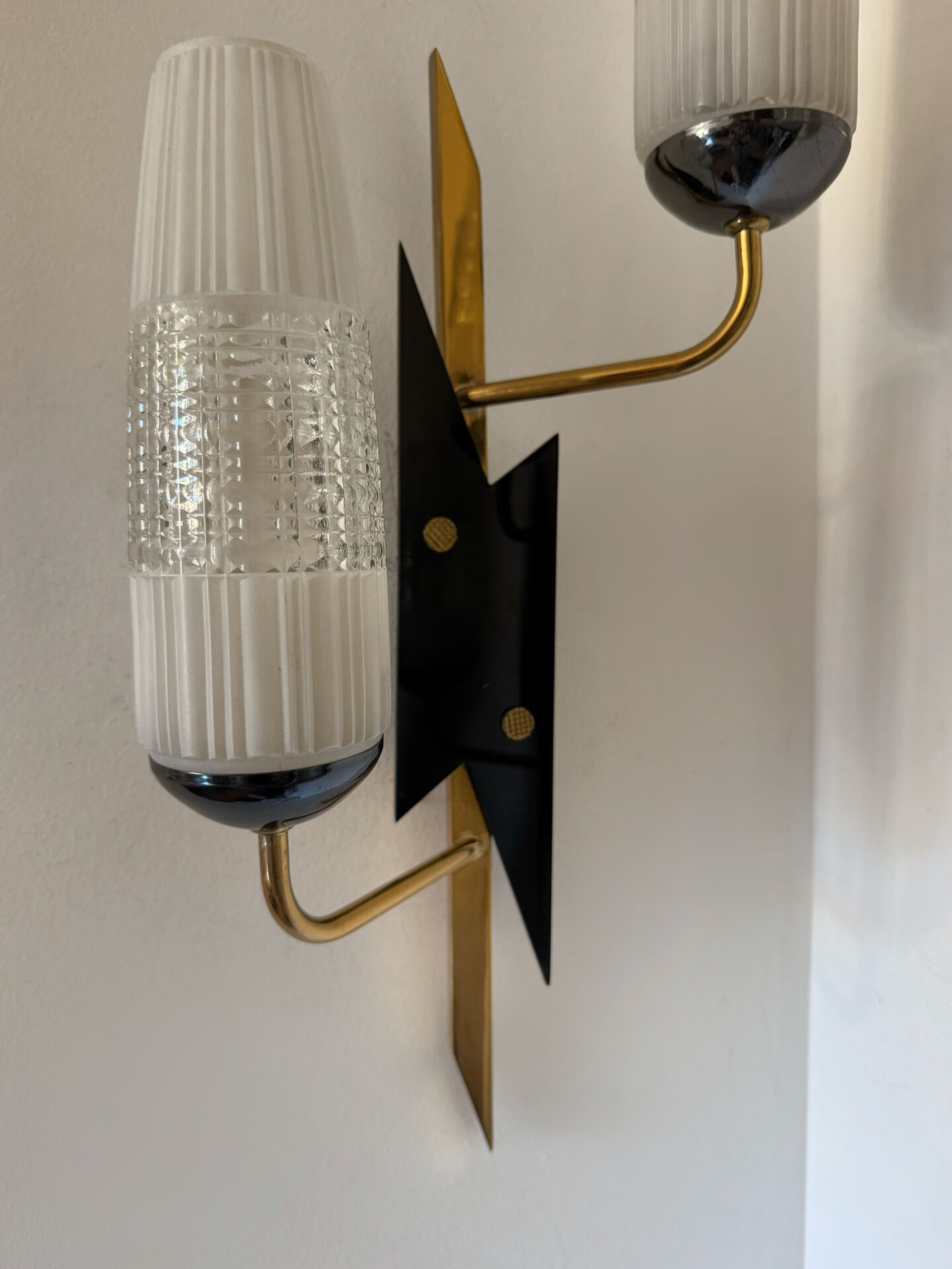 Appliques Arlus en laiton et Bakelite, années 60
